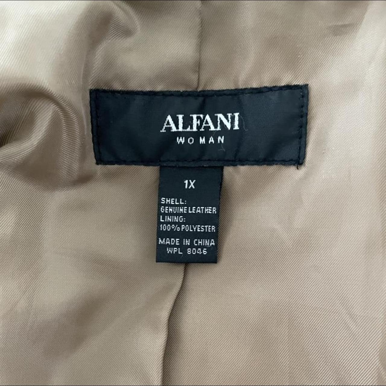 Women's Tan Jacket