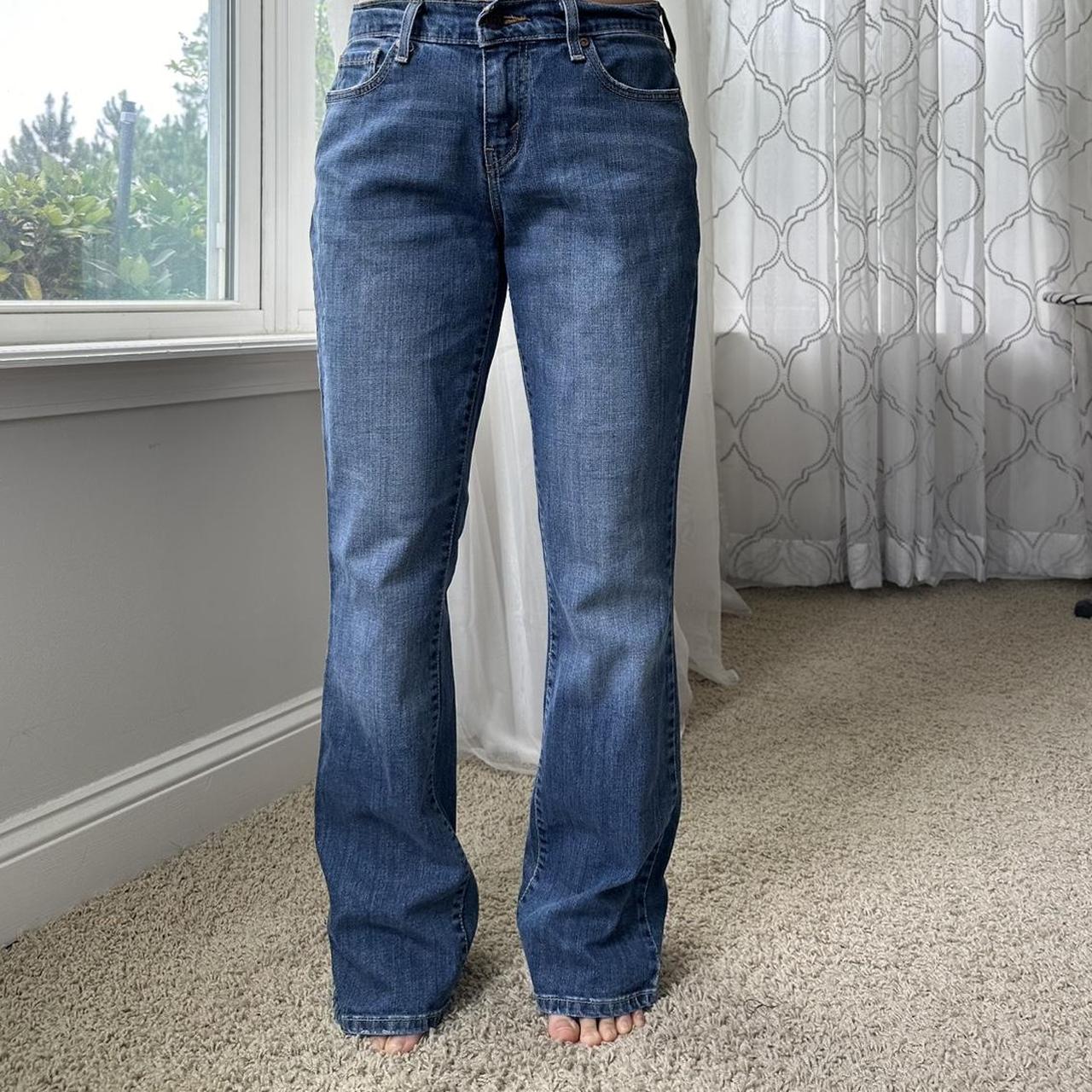 Levi's Women's Blue and Navy Jeans