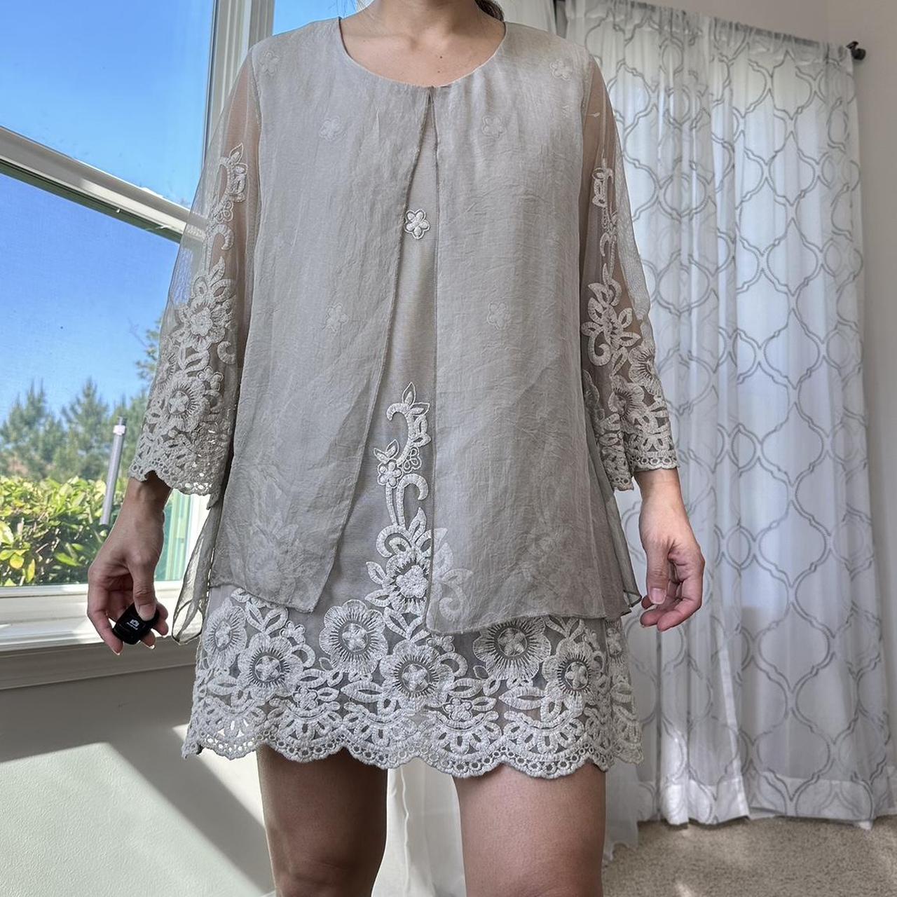 Women's Tan and Brown Blouse