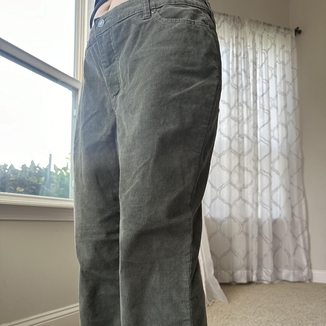 St. John's Bay Women's Green Trousers