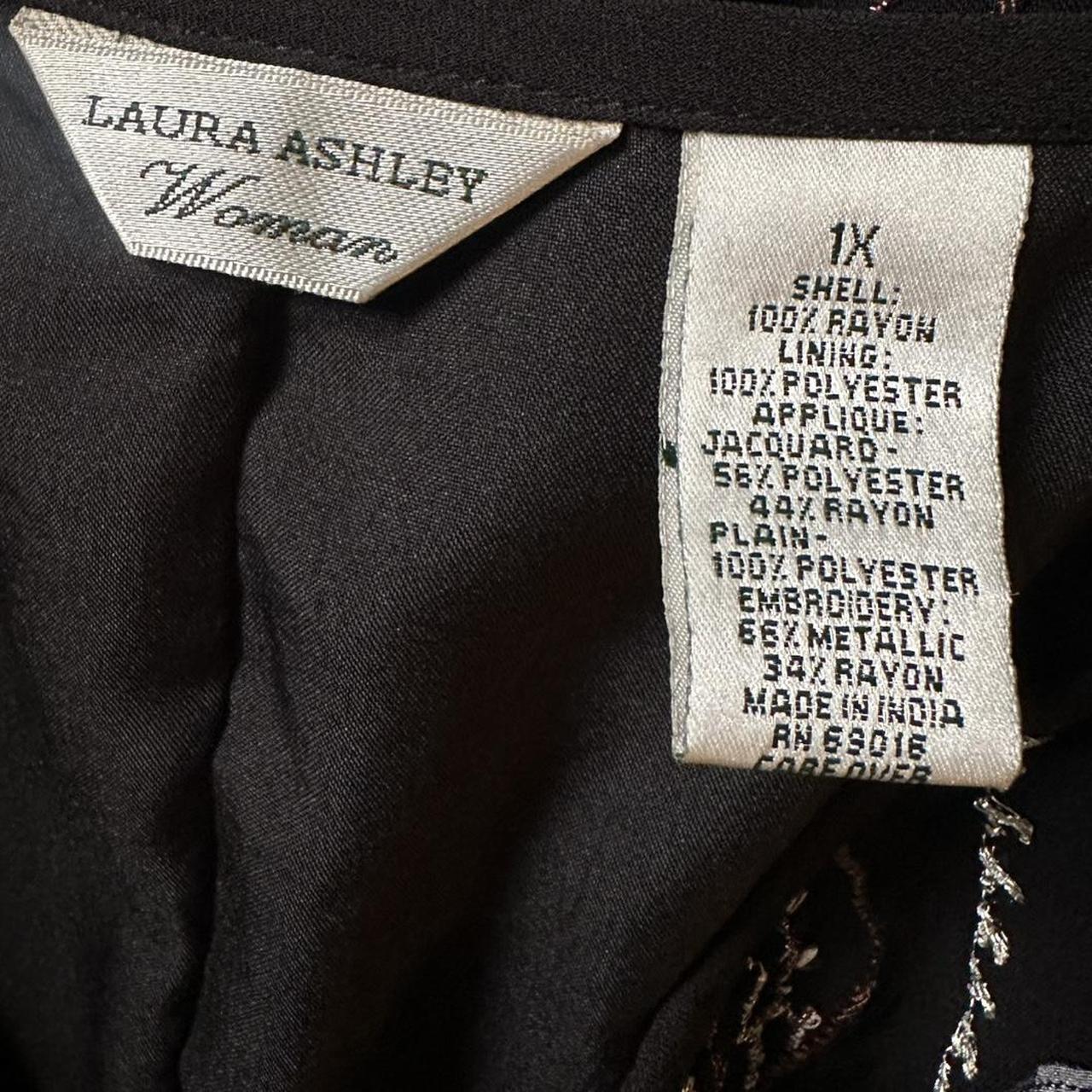 Laura Ashley Women's multi Jacket