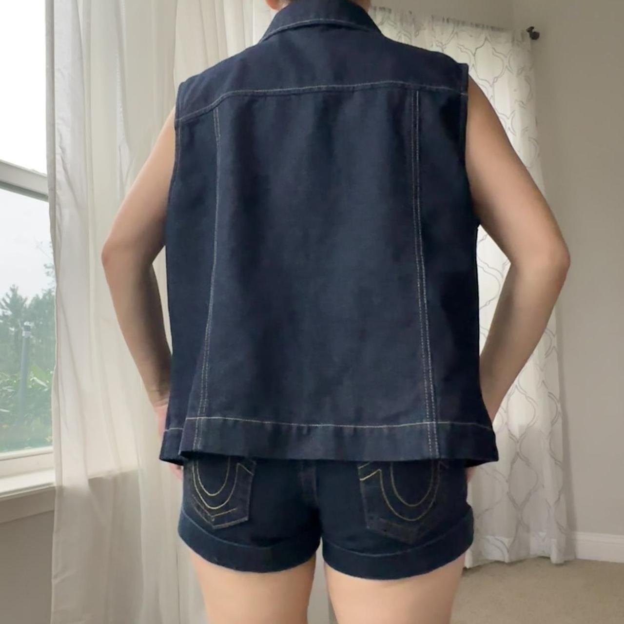 New York & Company Women's Navy and Blue Gilet