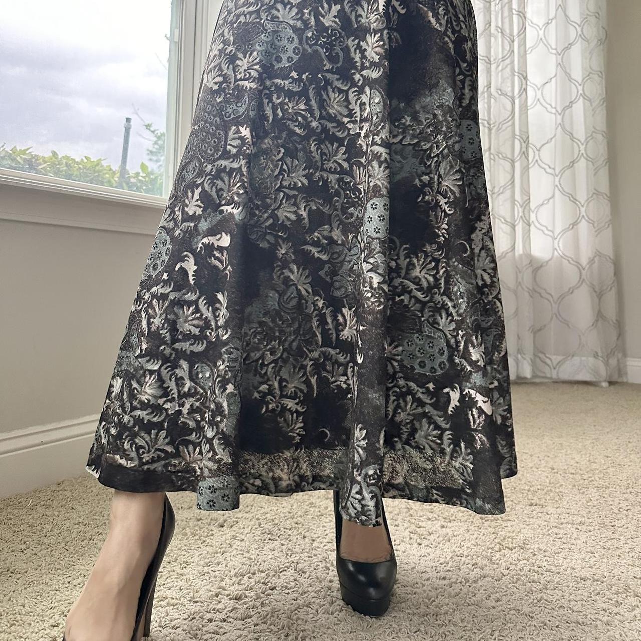 Jones New York Women's Black and Brown Skirt