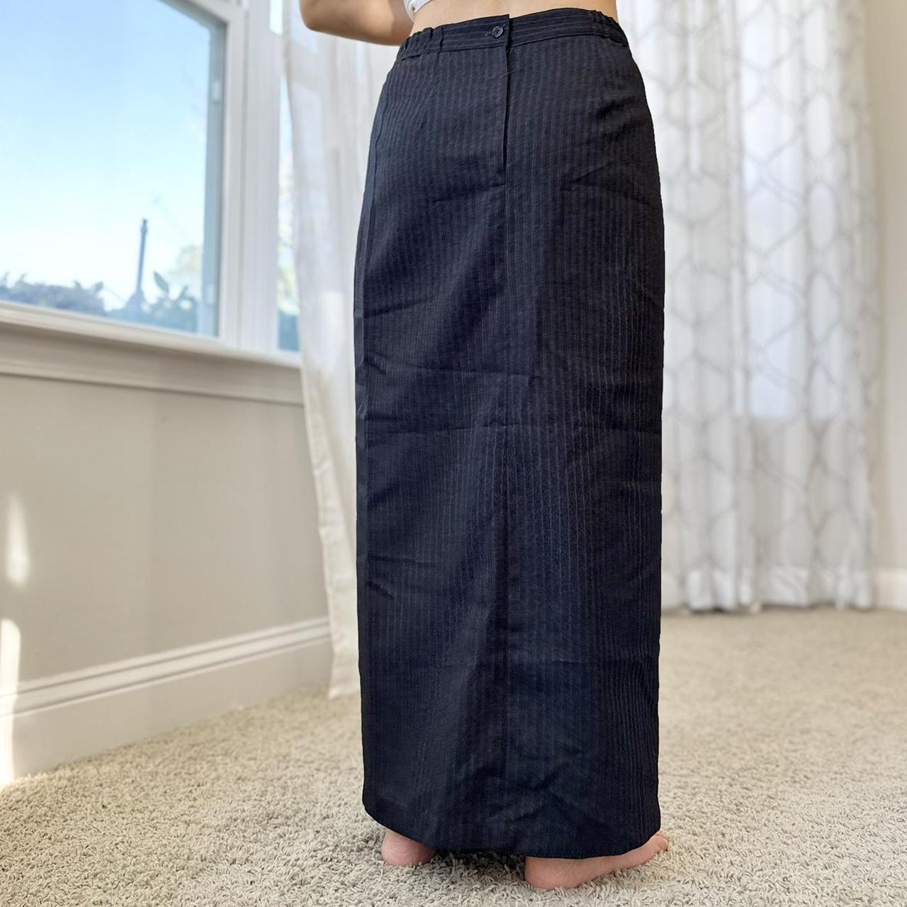 Women's Grey Skirt