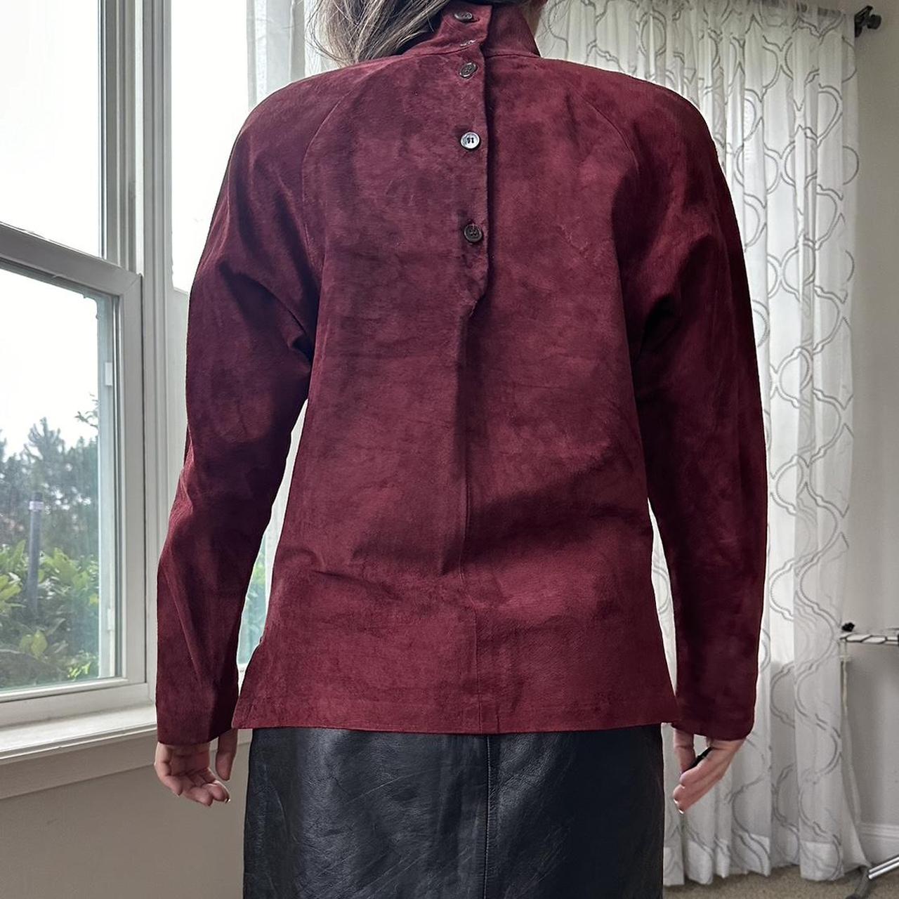 Women's Burgundy Top
