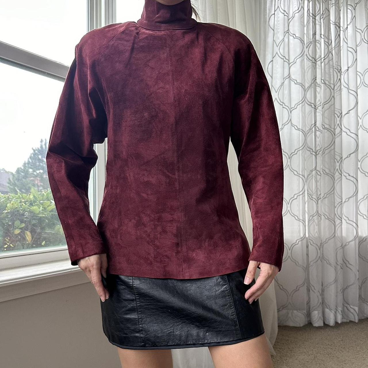Women's Burgundy Top