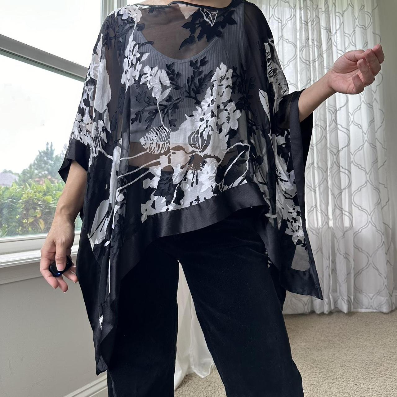 Women's multi Top
