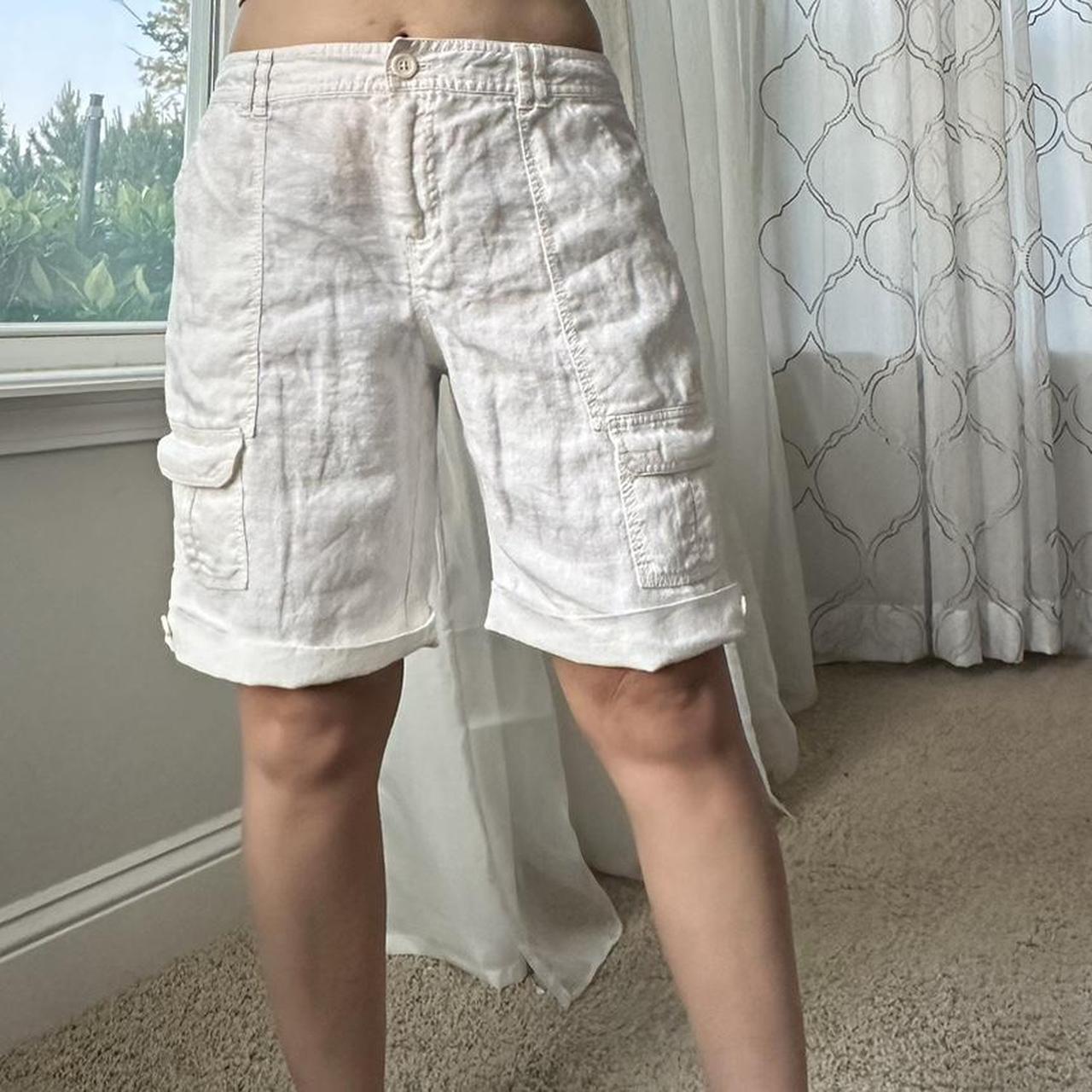 Coldwater Creek Women's White and Cream Shorts