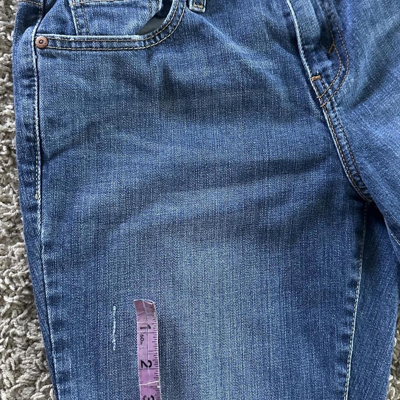 Levi's Women's Blue and Navy Jeans