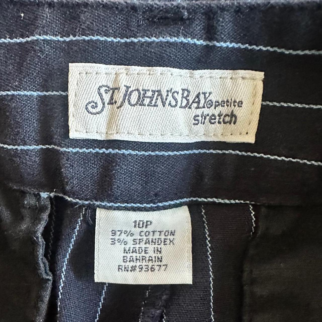 St. John's Bay Women's Navy and Blue Trousers
