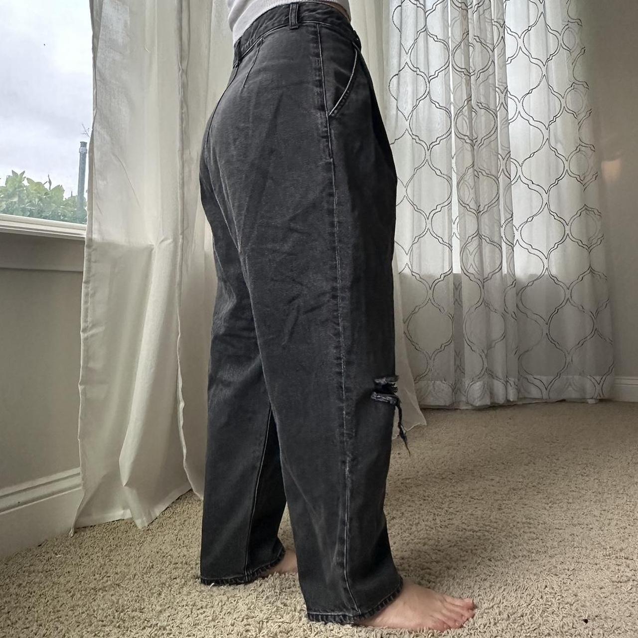 Women's Grey and Black Jeans