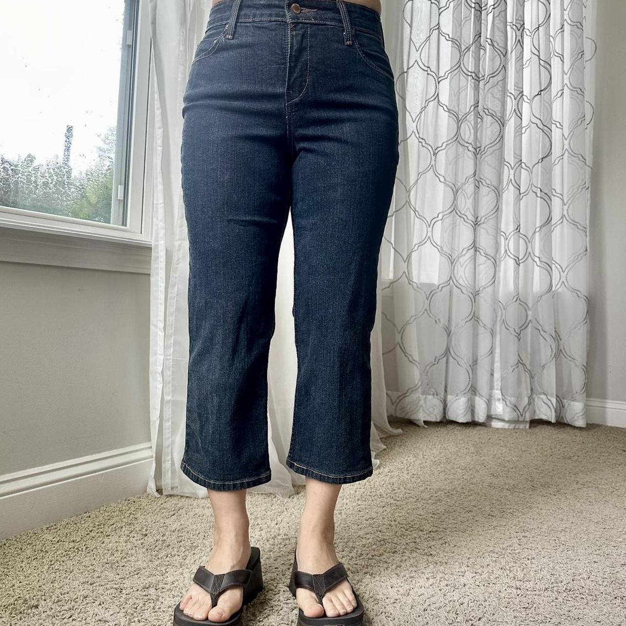 Levi's Women's Blue and Navy Jeans
