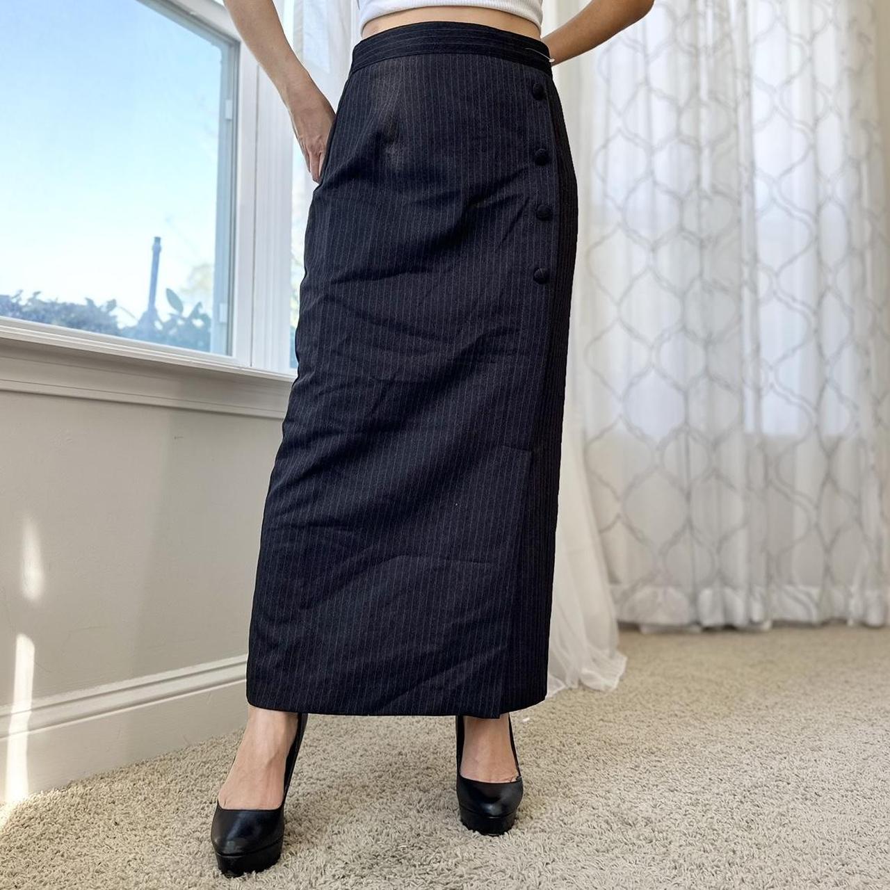 Women's Grey Skirt