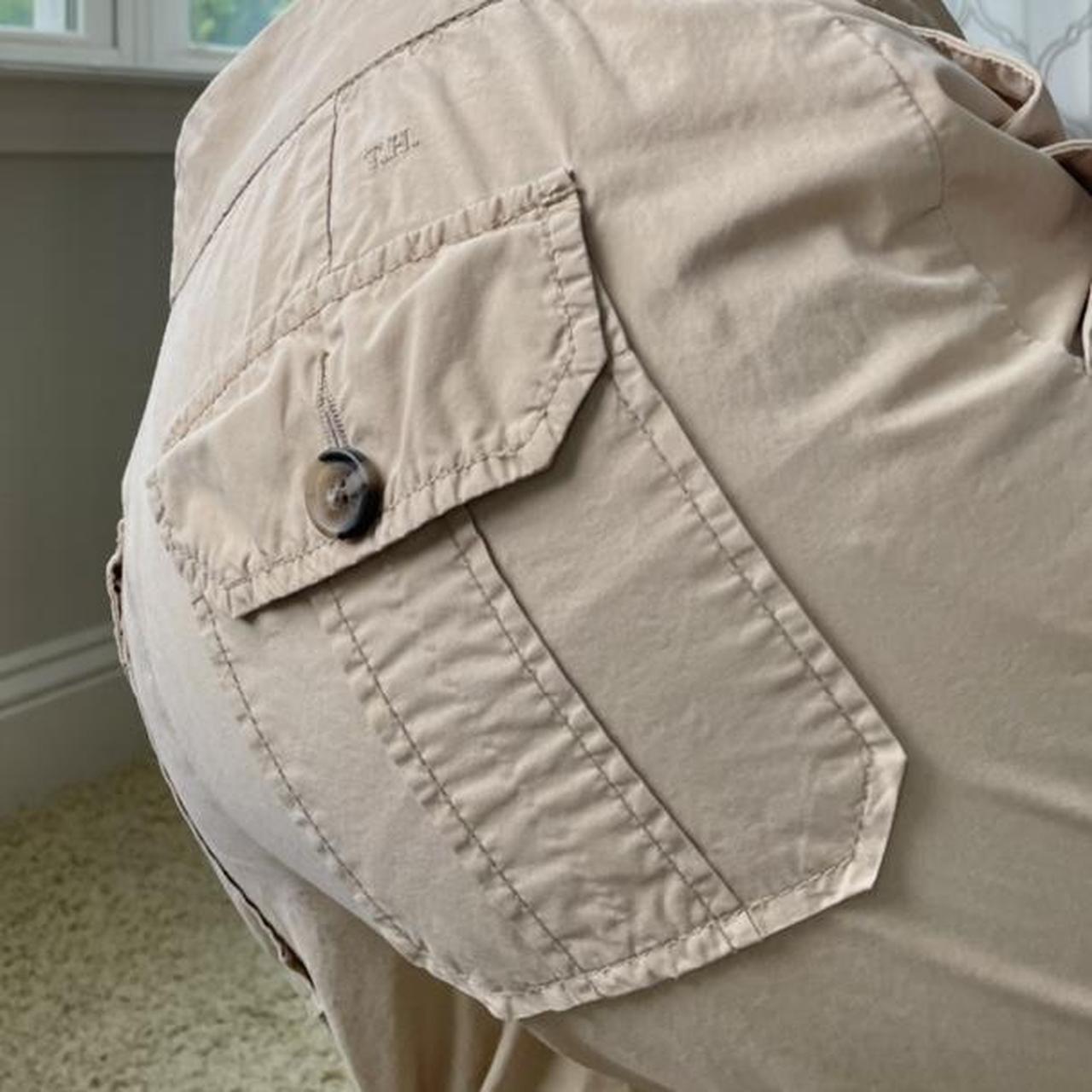 Tommy Hilfiger Women's Tan and Khaki Shorts
