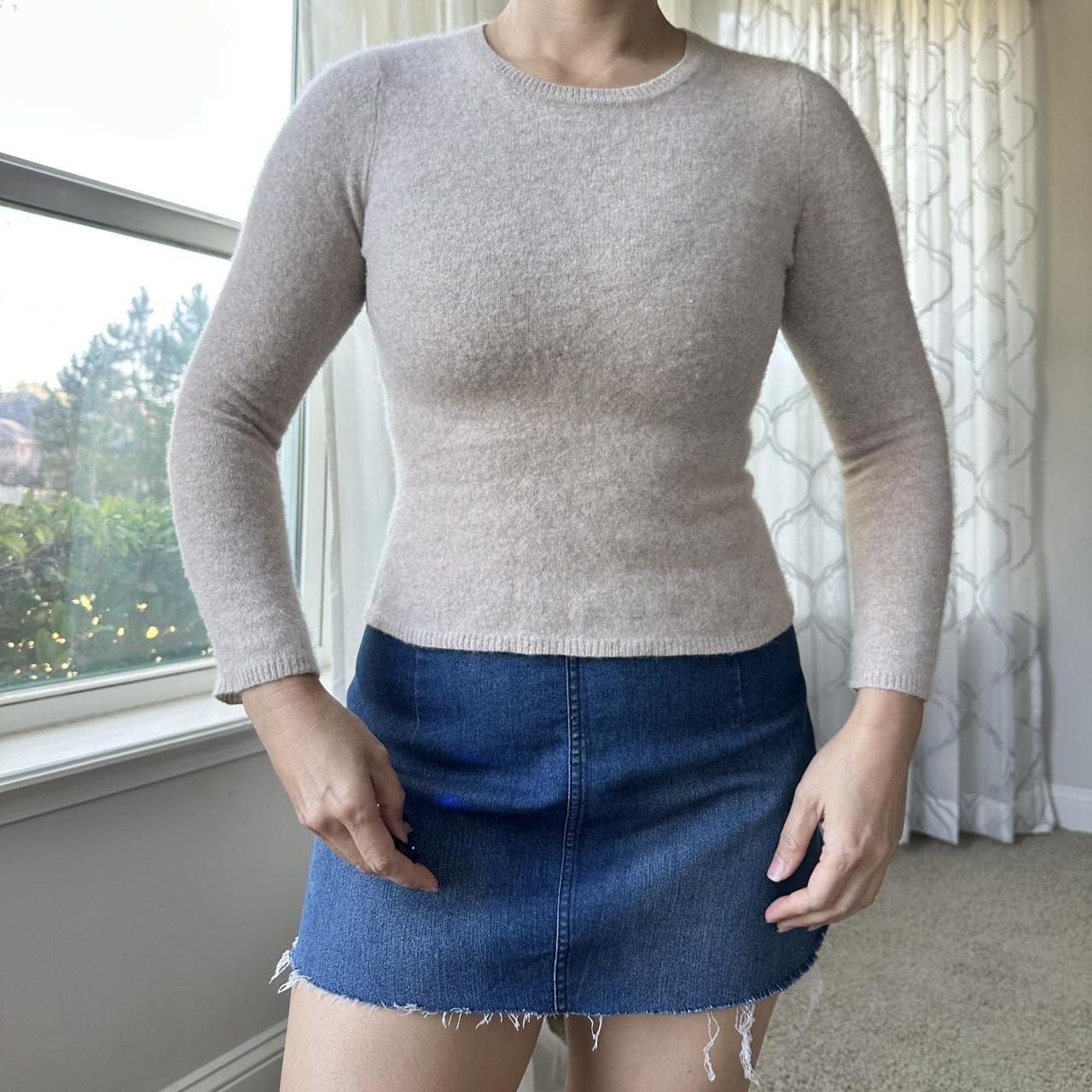 Lord & Taylor Women's Cream and Tan Jumper