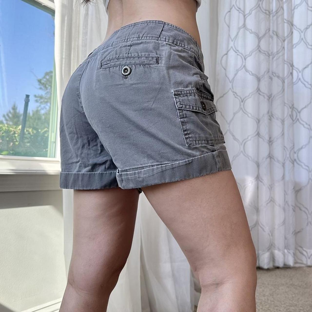 THE LIMITED Women's Green Shorts
