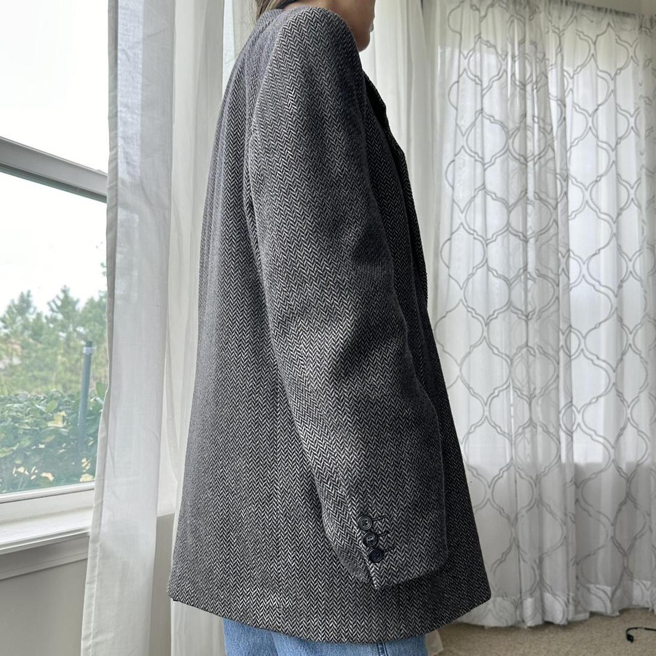 Women's Black and Grey Jacket