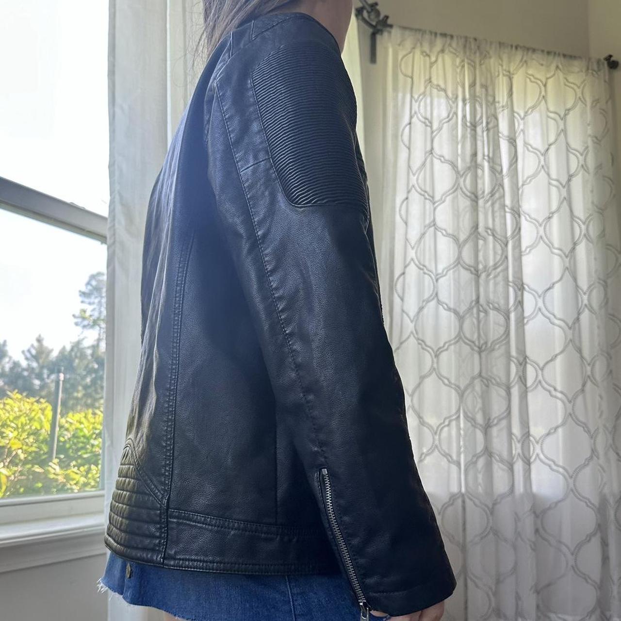 Women's Black Jacket