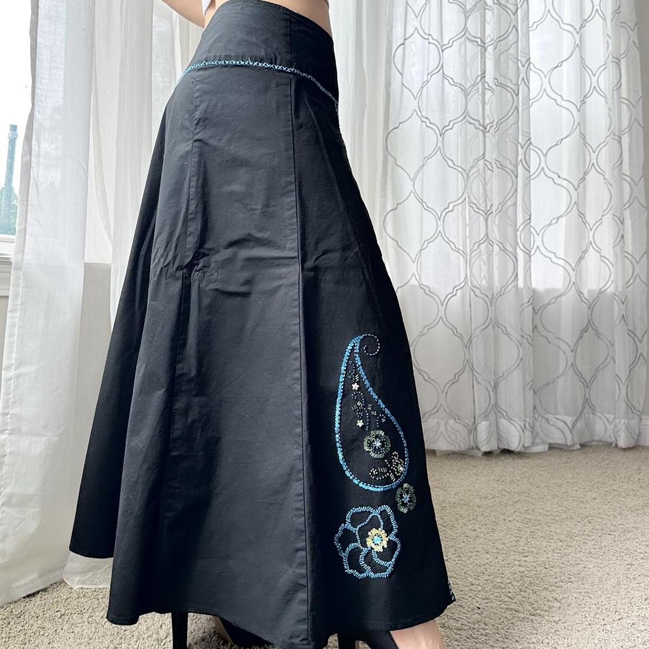 Women's Black and Blue Skirt