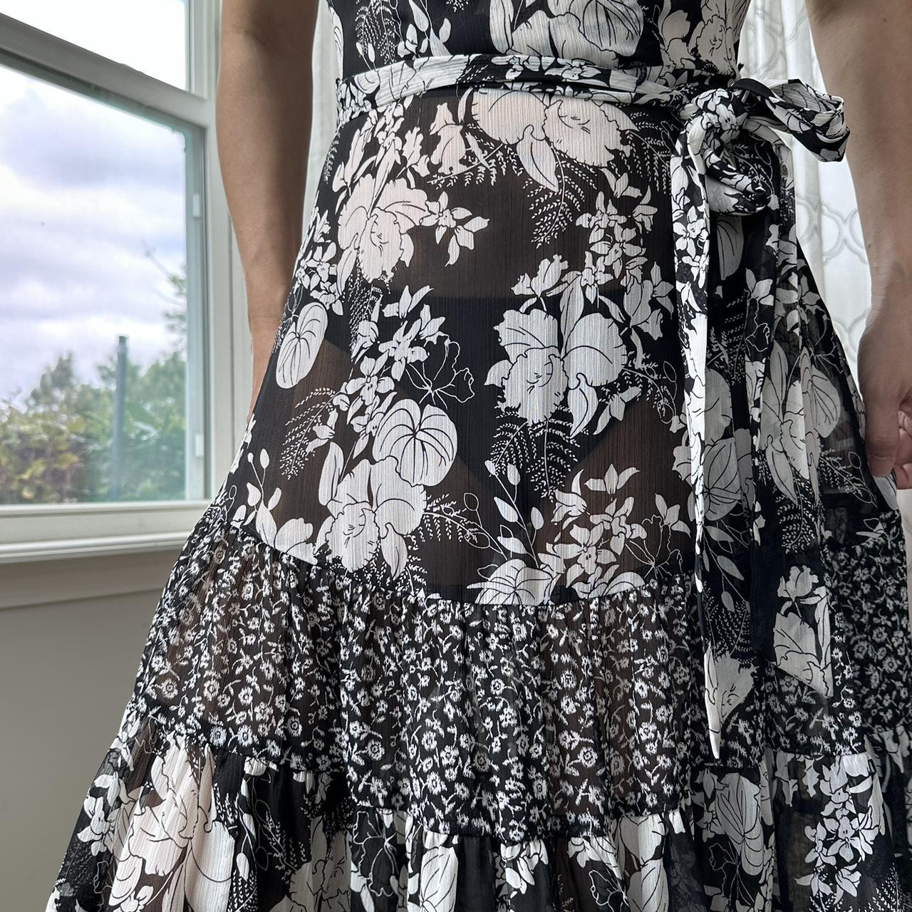 Women's Black and White Dress