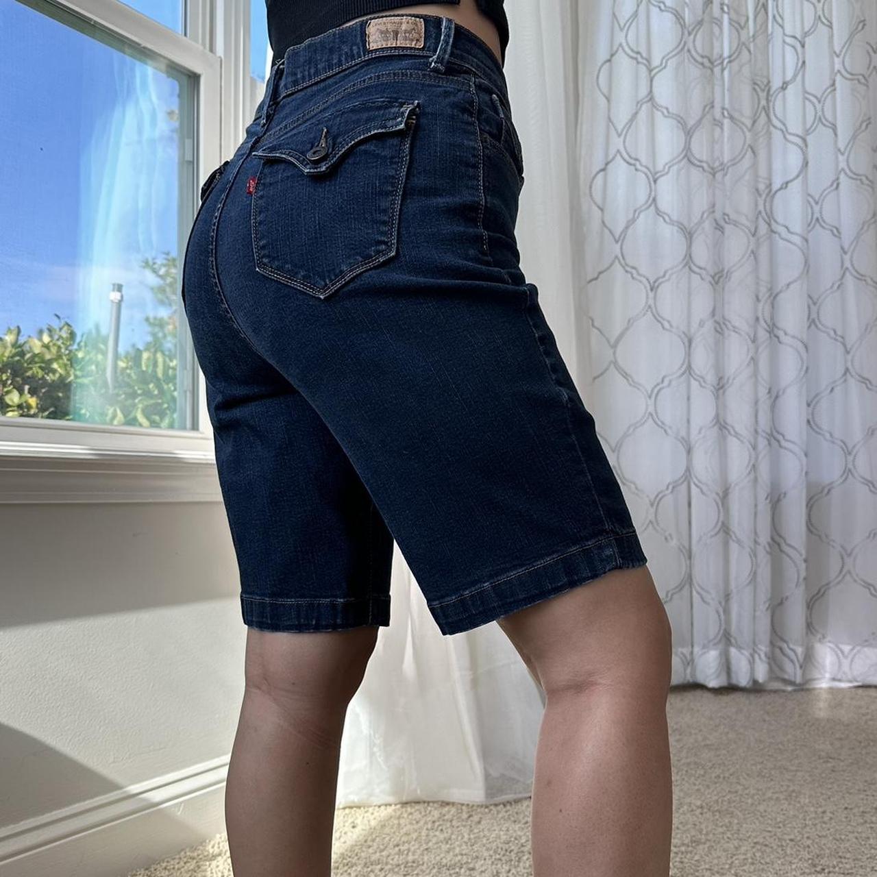Levi's Women's Navy and Blue Shorts