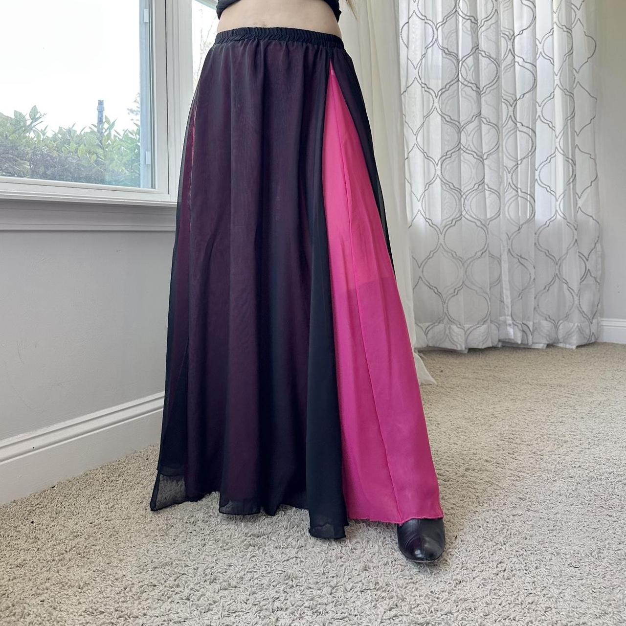 Women's Black and Pink Skirt
