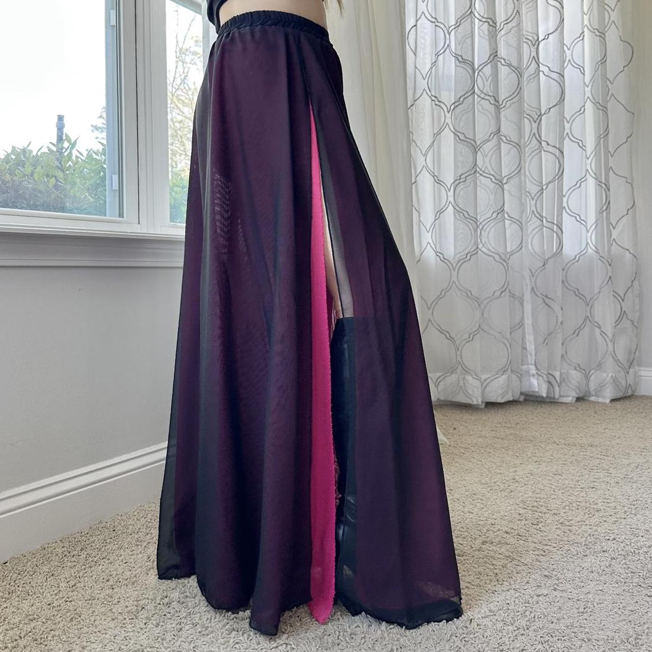 Women's Black and Pink Skirt