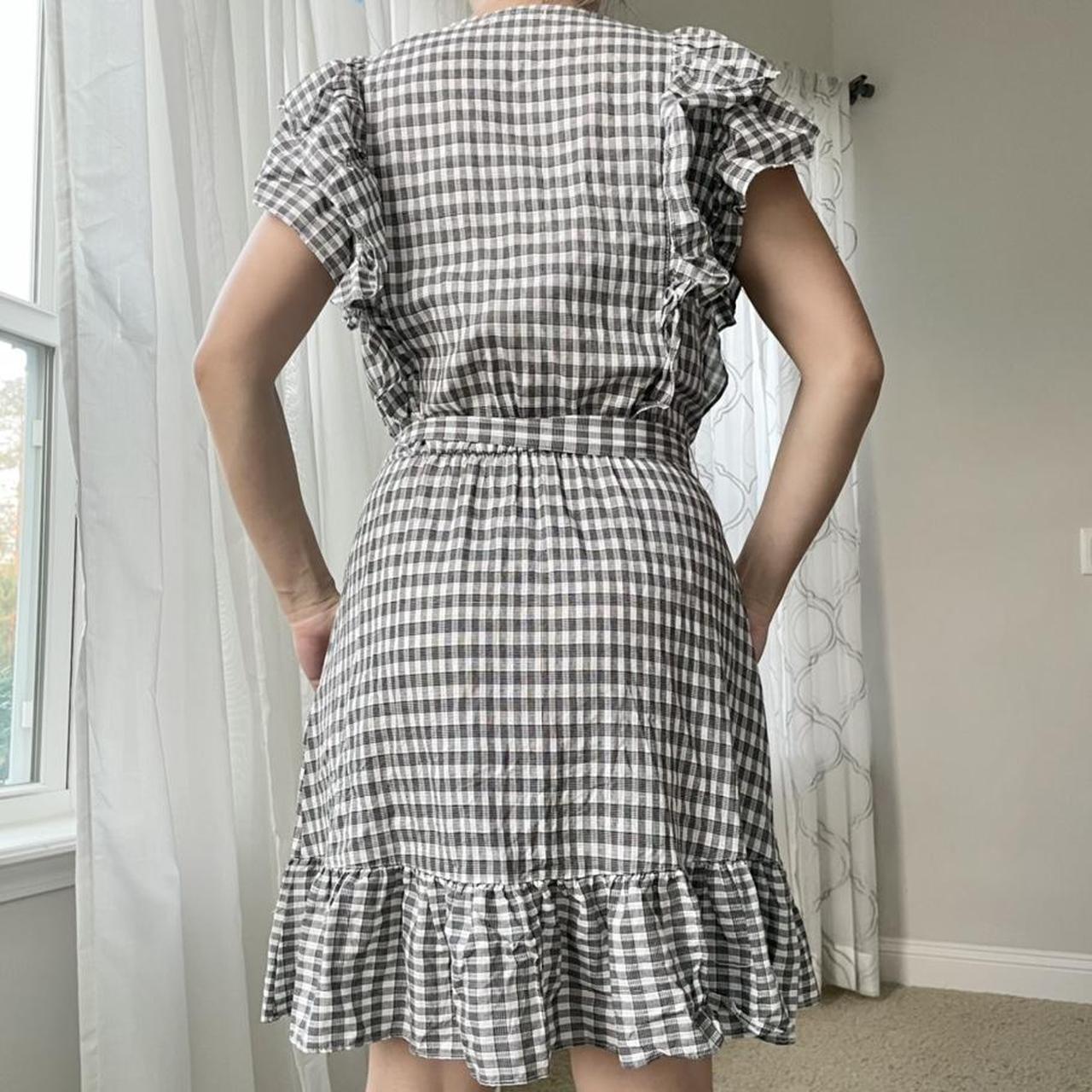 Women's Black and White Dress