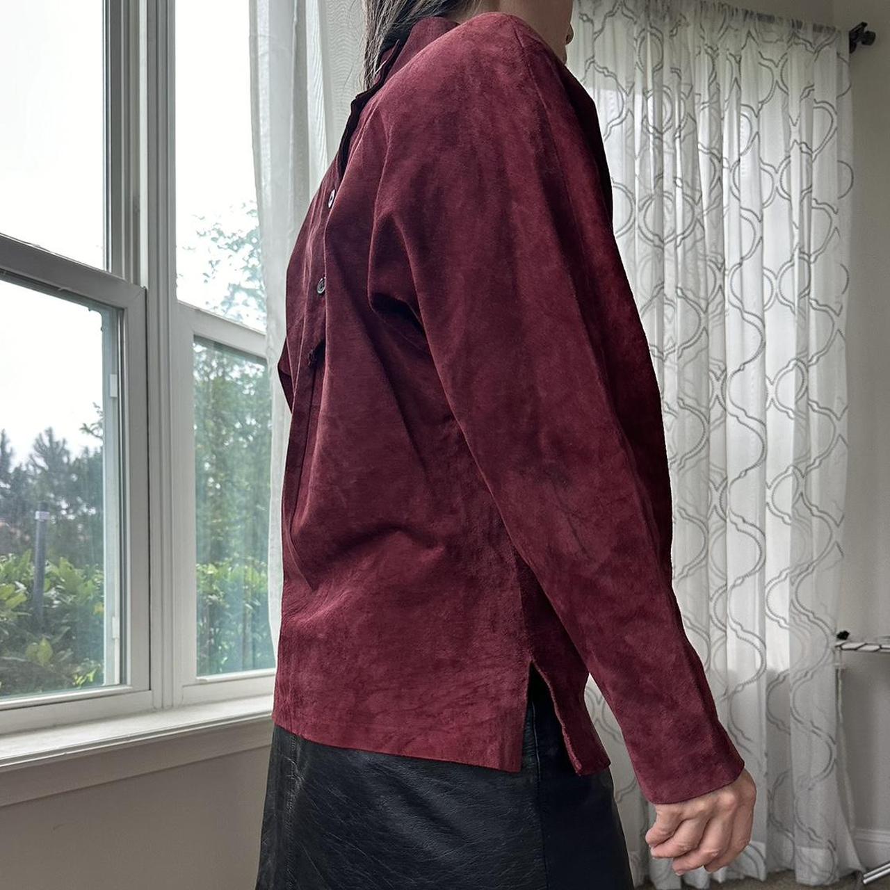 Women's Burgundy Top