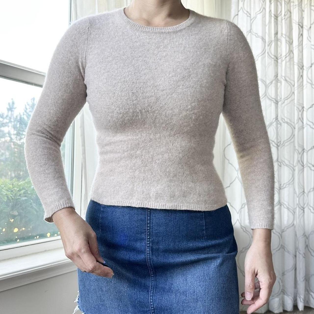 Lord & Taylor Women's Cream and Tan Jumper