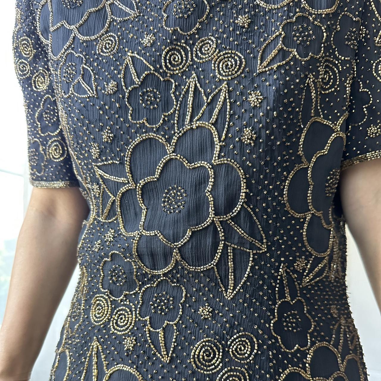 Leslie Fay Women's Black and Gold Blouse