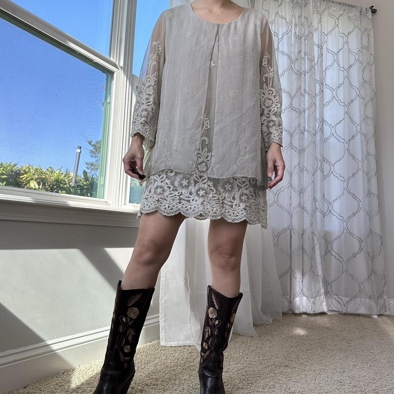 Women's Tan and Brown Blouse