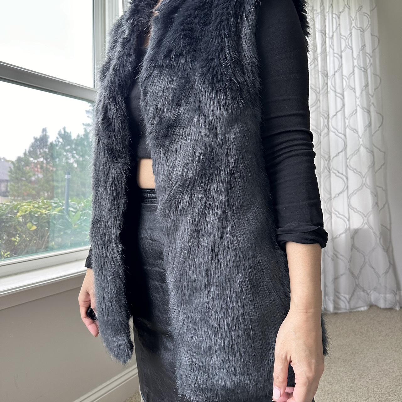 Club Monaco Women's Grey and Blue Gilet