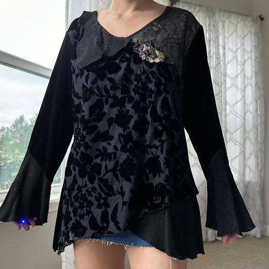 Women's Black and Gold Blouse